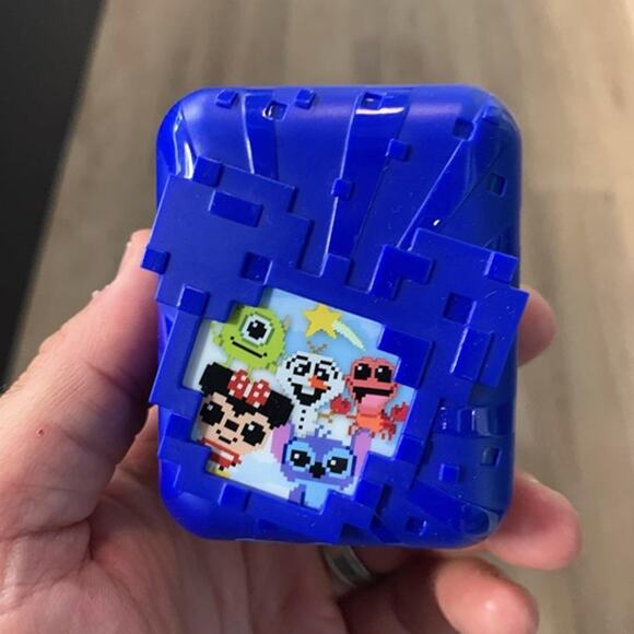 Disney Interactive Toy with 30 Characters Inside, Reacts to Swipes New in Box - Picture 2 of 6